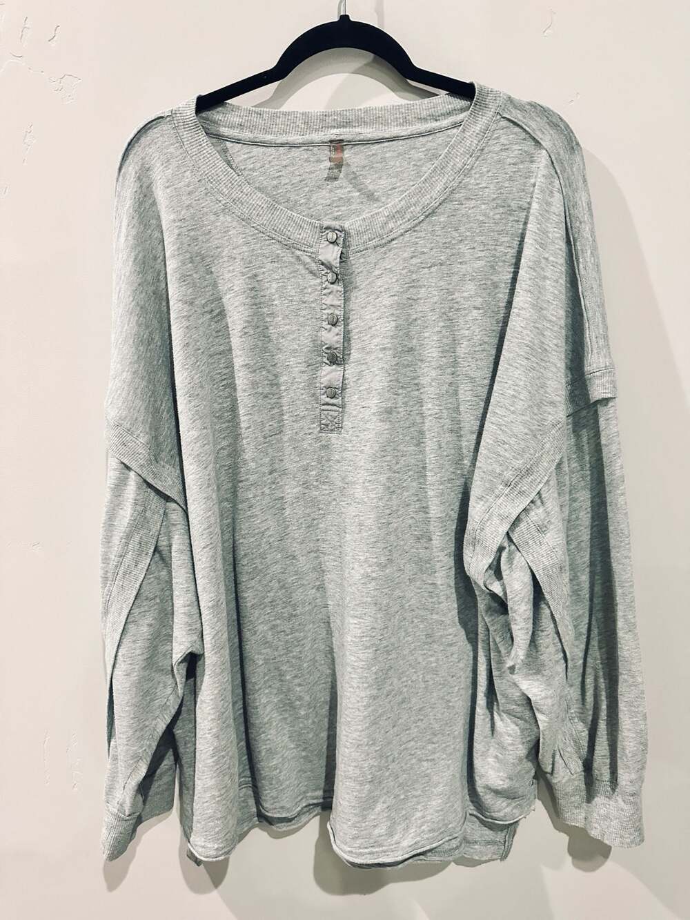 Free People Movement One Up L/S Heathered Gray Snap Henley Top Large